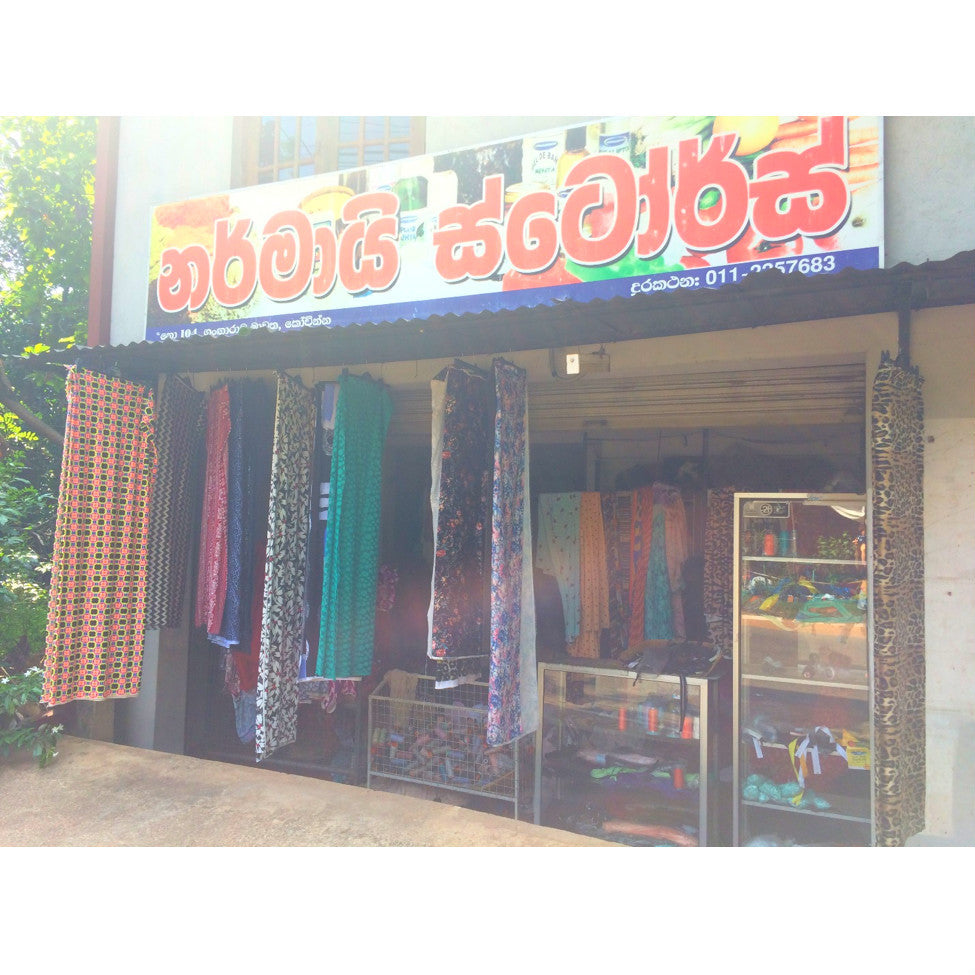 Sri Lanka Tote (by Izabela Jay)