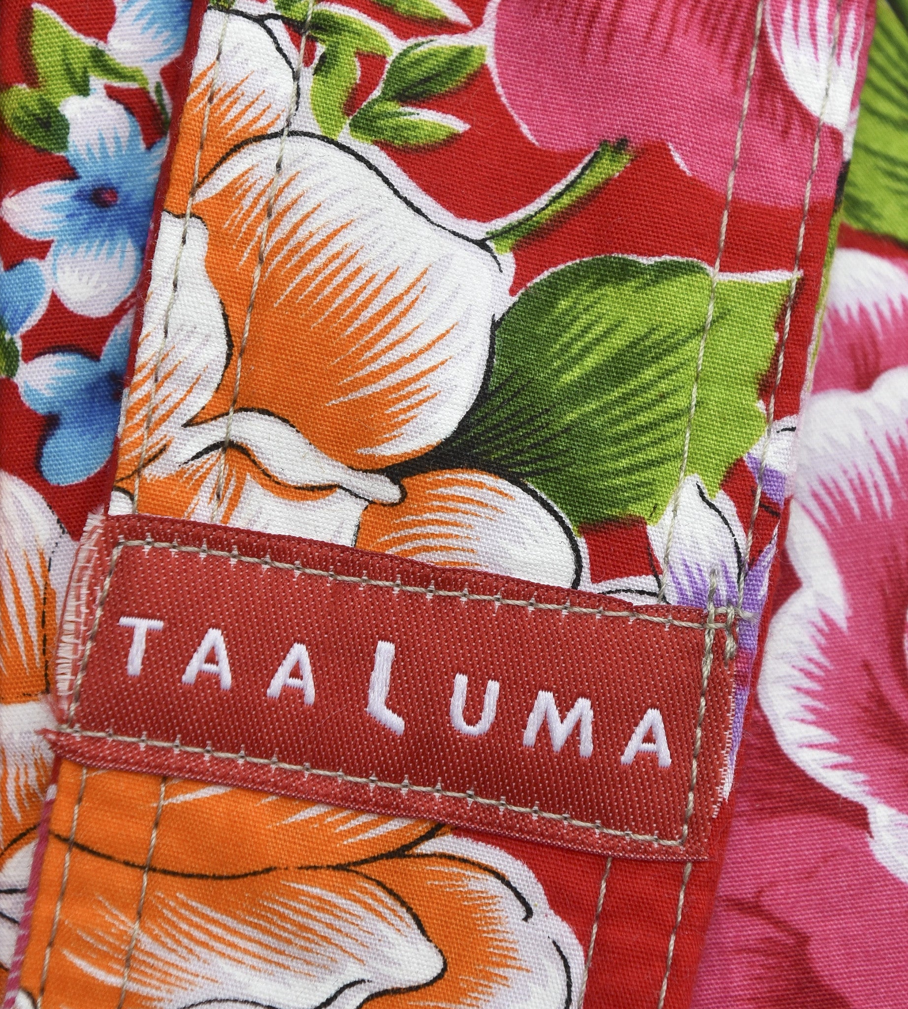 Taiwan Tote (by Yi-Wen Evans)